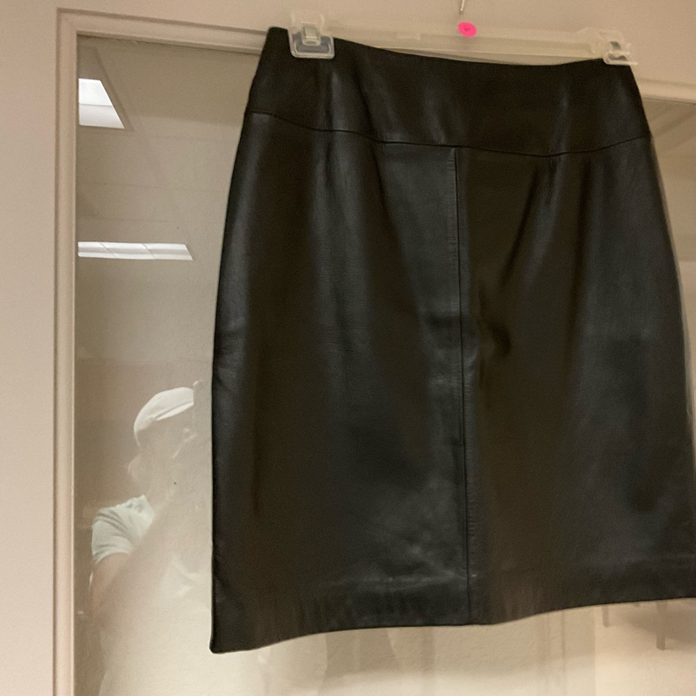 Elegant Black Leather Skirt